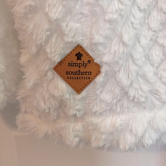 Simply Southern Sherpa Quarter Zip Pullover - Picture 4 of 7